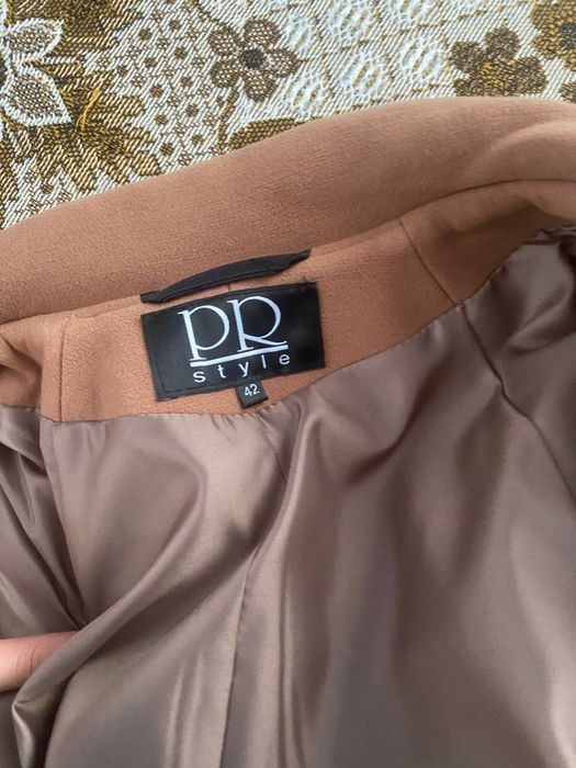 Продам стильне пальто PR Style (42 розмір)