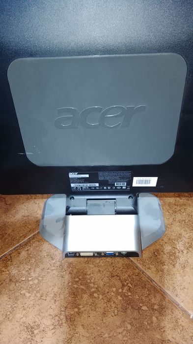 Мониторы 17, 19 разные