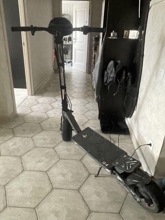 Электросамокат Kukirin g4 2025