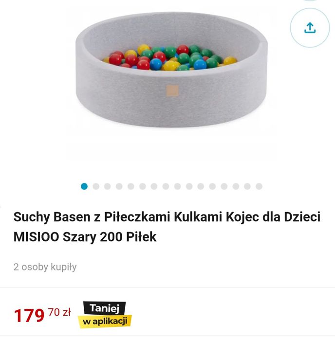 Suchy basen z kulkami