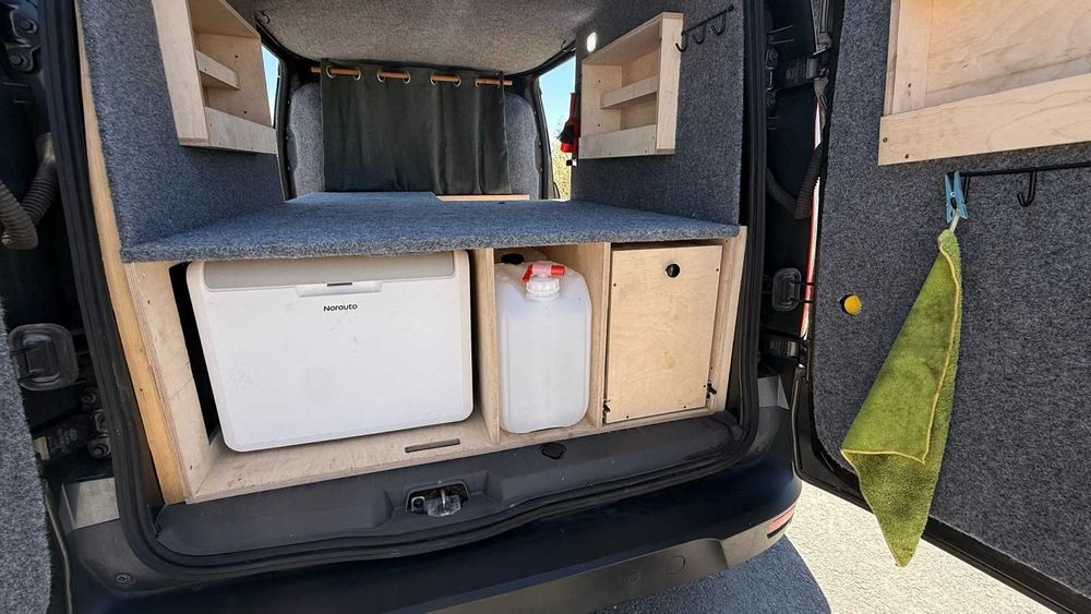 2020 Ford Transit Connect Sport Automatic - Stealth Camper / Surf Van