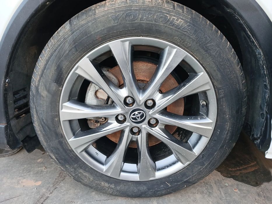 Conjunto de jantes TOYOTA RAV4 IV (_A4_)