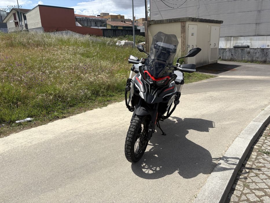 Benelli Trk 702X