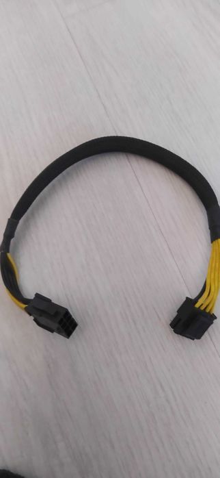 Кабель модульный для блока питания 8pin-3 sata