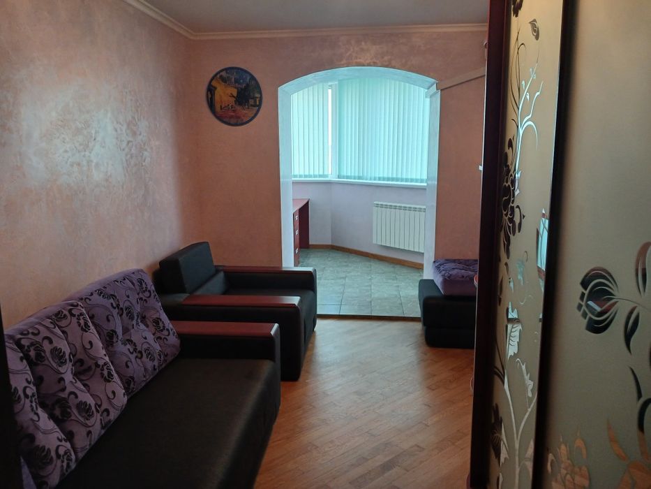 Оренда 3х кімнатної квартири метро Харківська