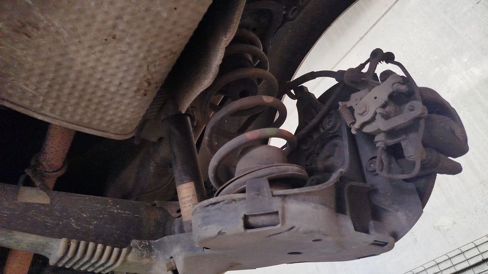 Eixo traseiro discos CITROËN Berlingo (B9)