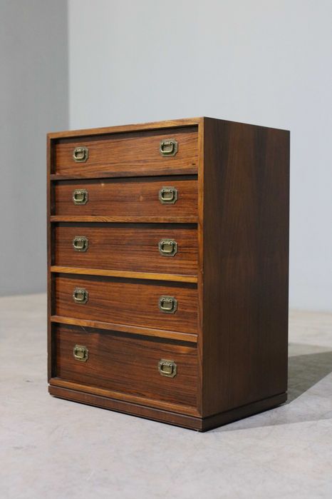 Cómoda Henning Korch modelo Alabama em pau santo | Vintage