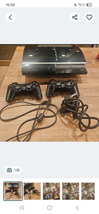 Playstation 3 z dwoma Padami