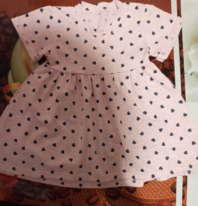 Продам плаття для дівчинки. На 2-3 рочки.