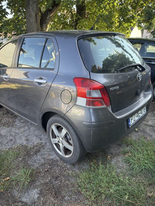 Toyota Yaris 1.3VVT-I uszkodzony!!!