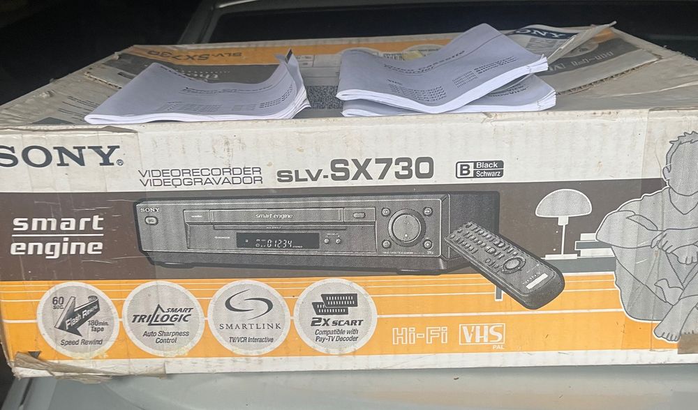 Відеомагнітофон Sony slv sx 730