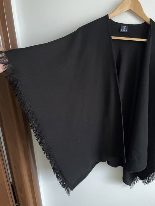 Kena ponczo szal narzuta z frędzlami one Size