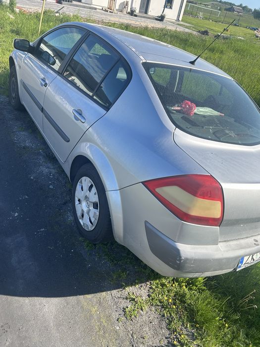 Renaut megane uszkodzone