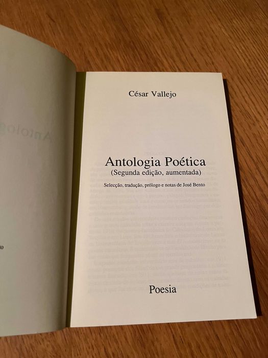 ANTOLOGIA POÉTICA     César Vallejo      portes incluídos