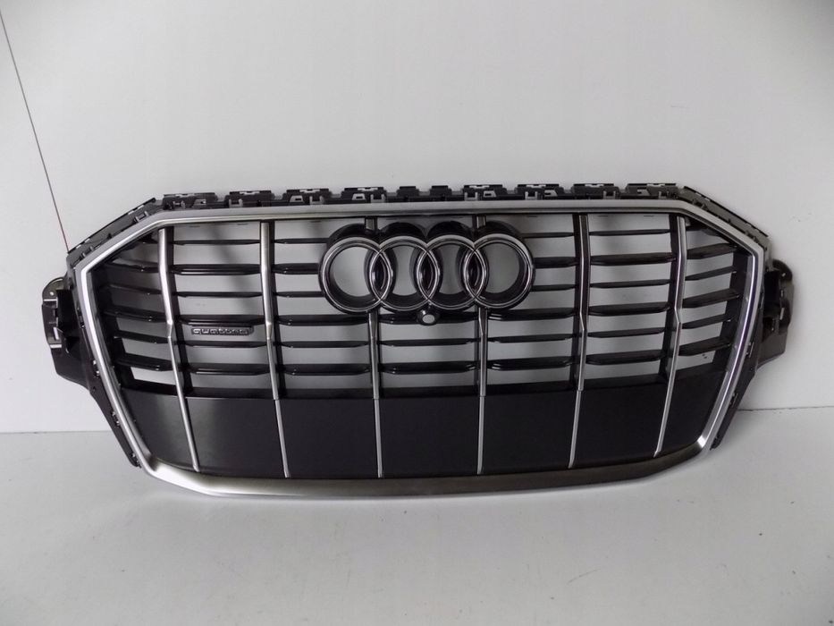 Audi Q7 4M grill / atrapa / kamera - 10526