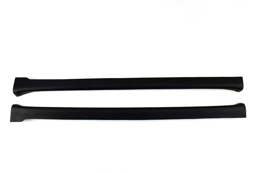 Kit completo para VW Golf 4 / IV 98-03 R32 look em plástico ABS e fibra (para-choques frontal + traseiro + embaladeiras + aileron)