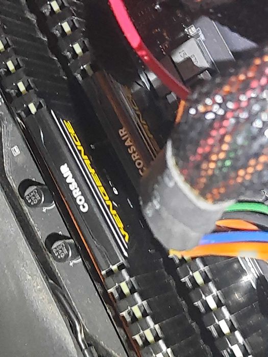 PC Hardware Combo X99 ( Board + CPU + 16GB DDR 4 )