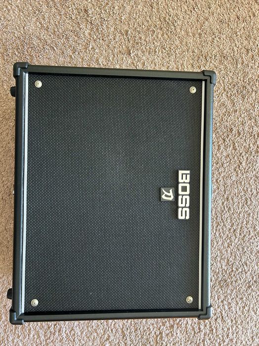 Material de estúdio parado para seguir para 2ª vida!