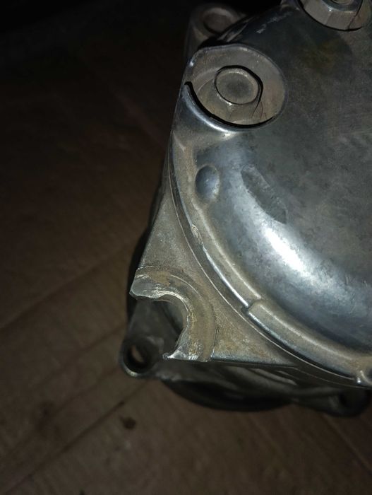 Компрессор кондиционера z0006346a