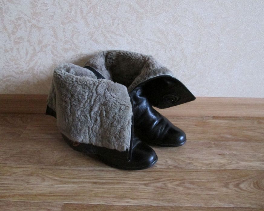 Шкіряні чоботи р.38