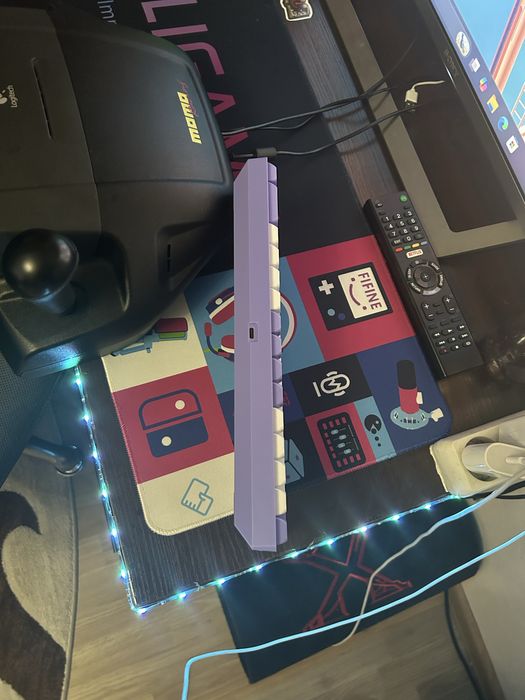 Клавіатура механічна Ajazz Ak680 на синіх світчах