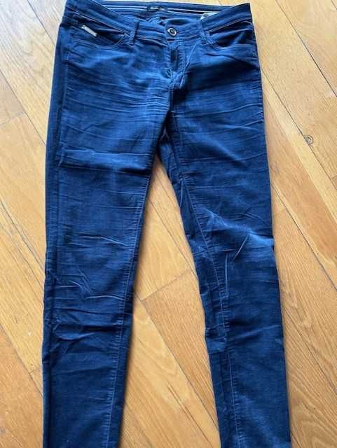 Calças - Marca Massimo Dutti - Cor azul marinho - Tam 38