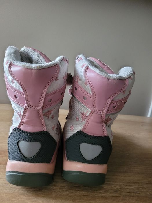 Buty śniegowce dla dziewczynki