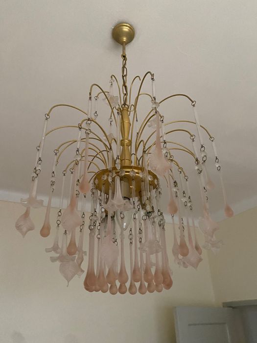 Candeeiro de teto em vidro cor de rosa