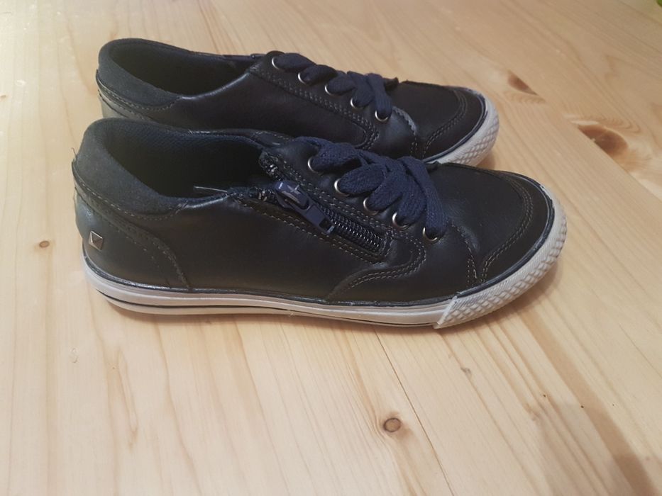 Buty dla dziecka, półbuty wizytowe, skórzane tenisówki Deb & Dan