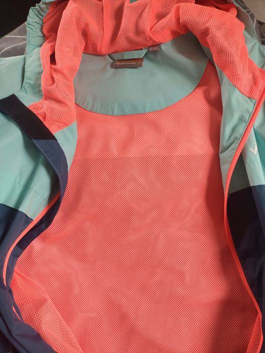 Kurtka dziewczęca wiatrówka 14 . 158-164