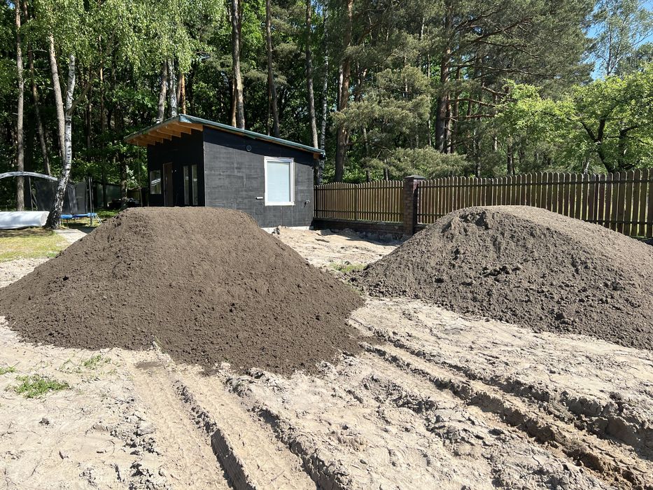 Ziemia przesiewana czarnoziem humus ogrodowa