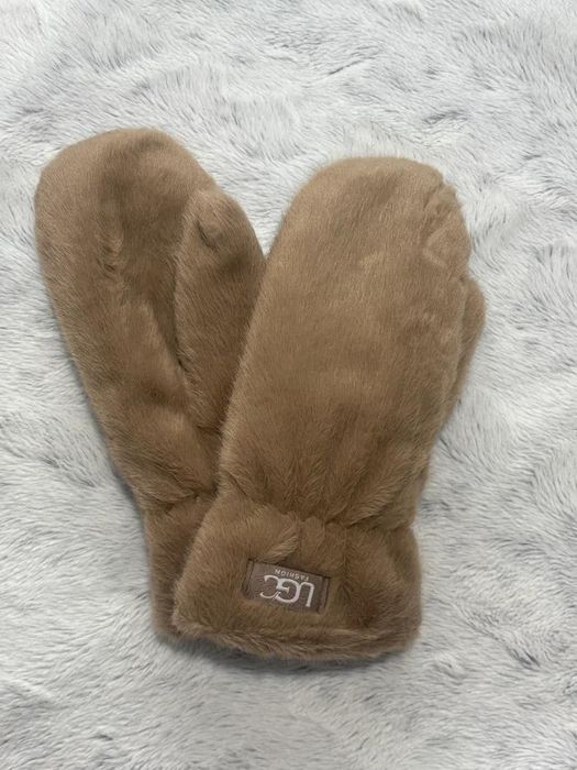 Rekawiczki z futerkiem typu ugg