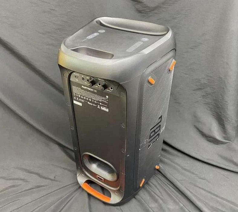 JBL PartyBox 100 Dynamic Light