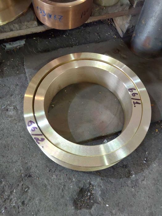 Втулка бронзова, бронза круг, плоска заготовка,(БрОЦС555,БрАЖ9-4,БрОФ)