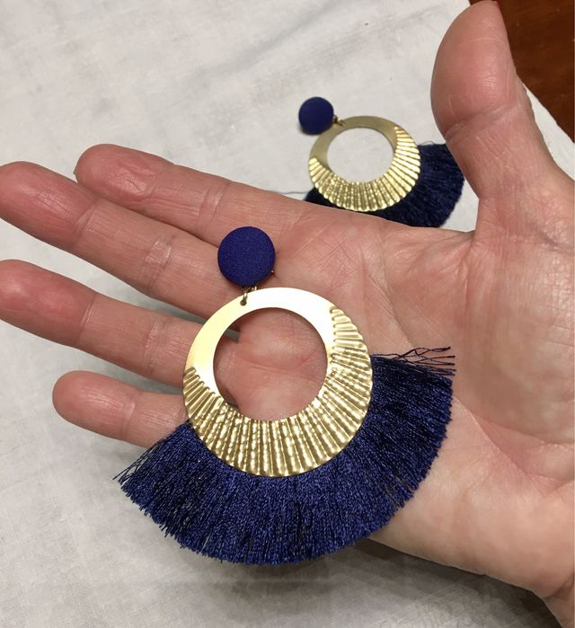 Brincos PARFOIS novos (azul forte)