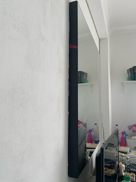 Espelho grande 100x100cm com moldura de 6cm – Ótimo estado