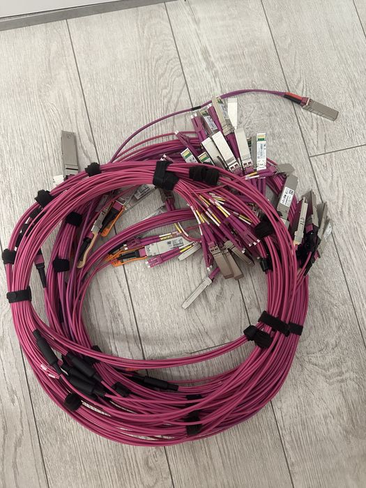 Оптичні патчкорди, модулі SFP+ QSFP+ LC MPO Breakout