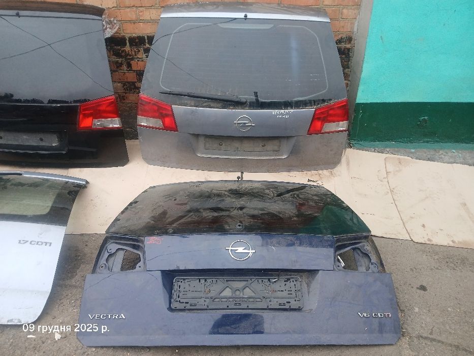 Ляда кришка багажника опель вектра с меріва астра зафіра омега корса