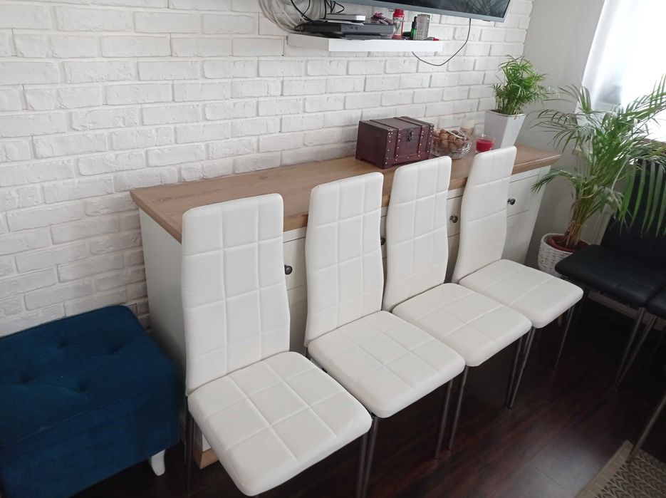 LIKWIDACJA MODELU - krzesła ekoskóra na chromowanych nogach NOWE