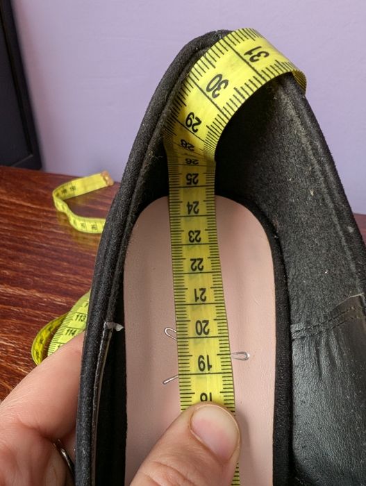 Czarne zamszowe szpilki roz. 38