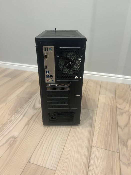 Компютер ( системний блок)