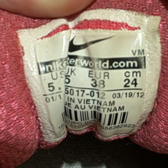 Кроссовки детские Найк аир макс, состояние хорошее, 38 размер