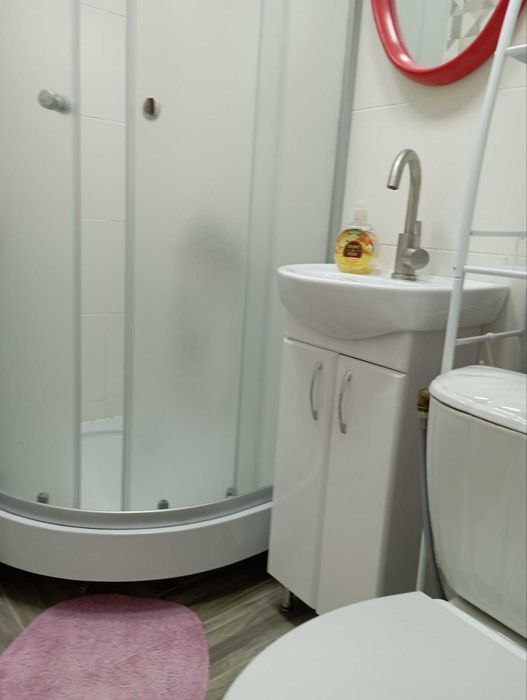 возле автостанции почасово, посуточно ,договорная цена