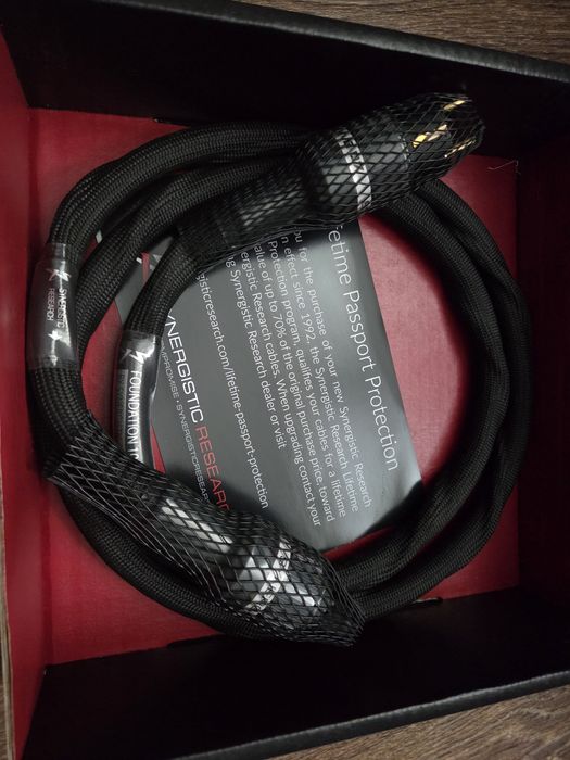 Силовой(сетевой) кабель Synergistic Research Foundation  10AWG High Cu