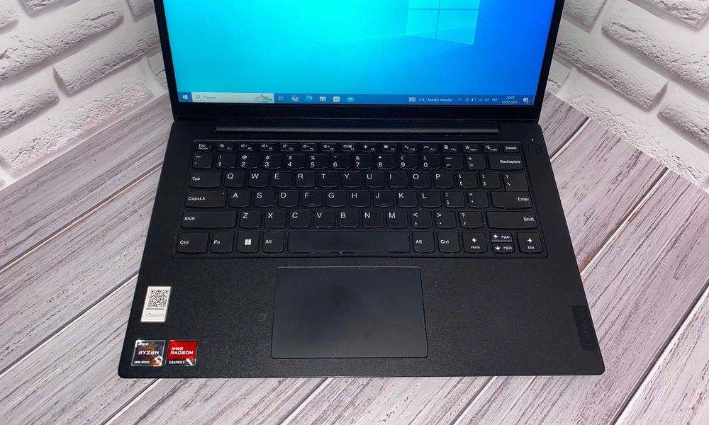 Lenovo ThinkPad K14 Gen 1  | Ryzen 5 5600U | 8GB Ram | 256GB SSD
