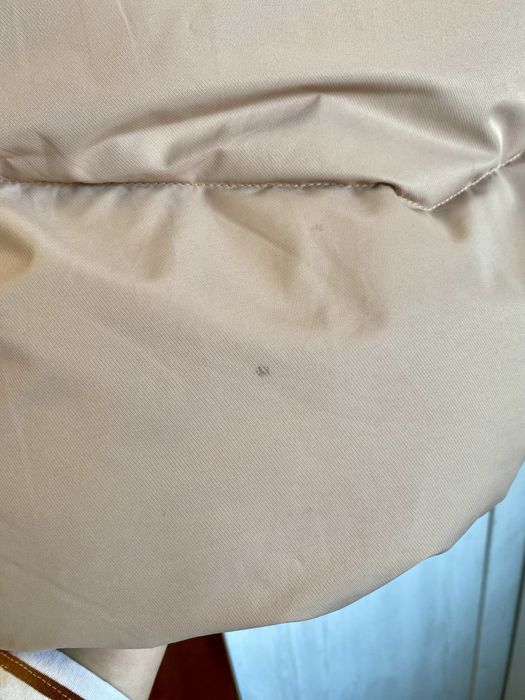 Куртка зимова жіноча бежева розмір М