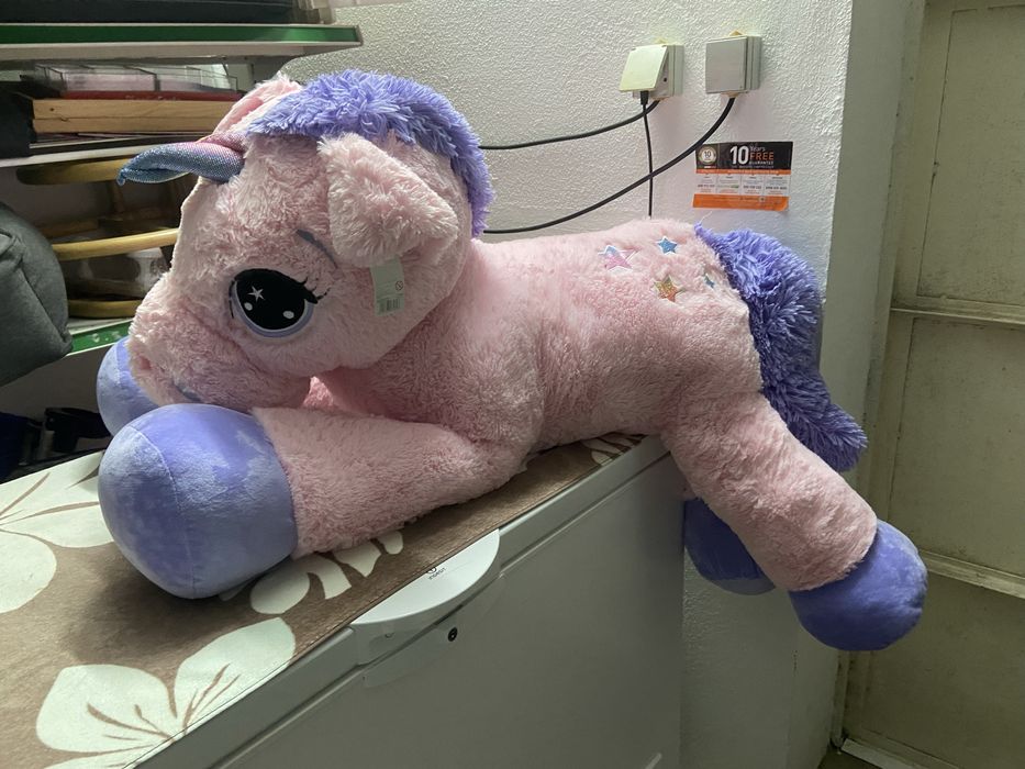 Unicornio cor de rosa novo