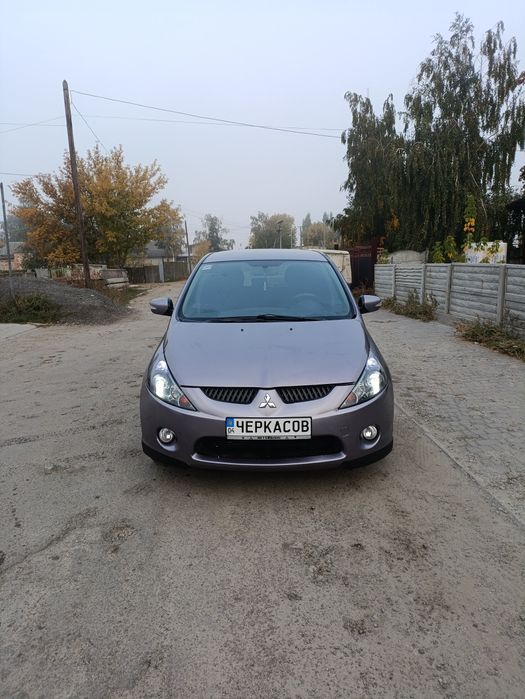 Mitsubishi Grandis 2.4 продам или обменяю