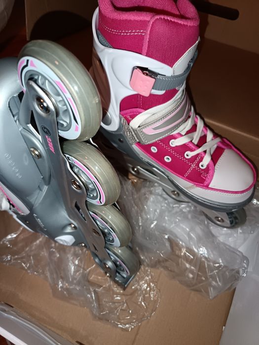 Vendo patins rosa