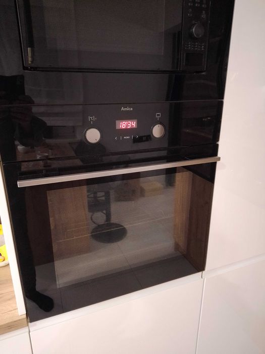 Piekarnik Amica..